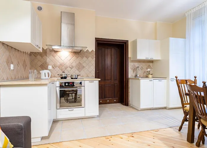 Victus Elegant Apartment Close To The Beach By Noclegi Renters Apartament Sopot
